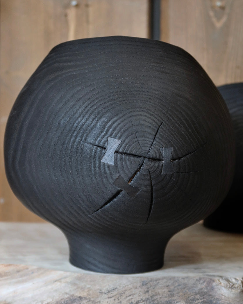 #AS31 Vase i brændt ask