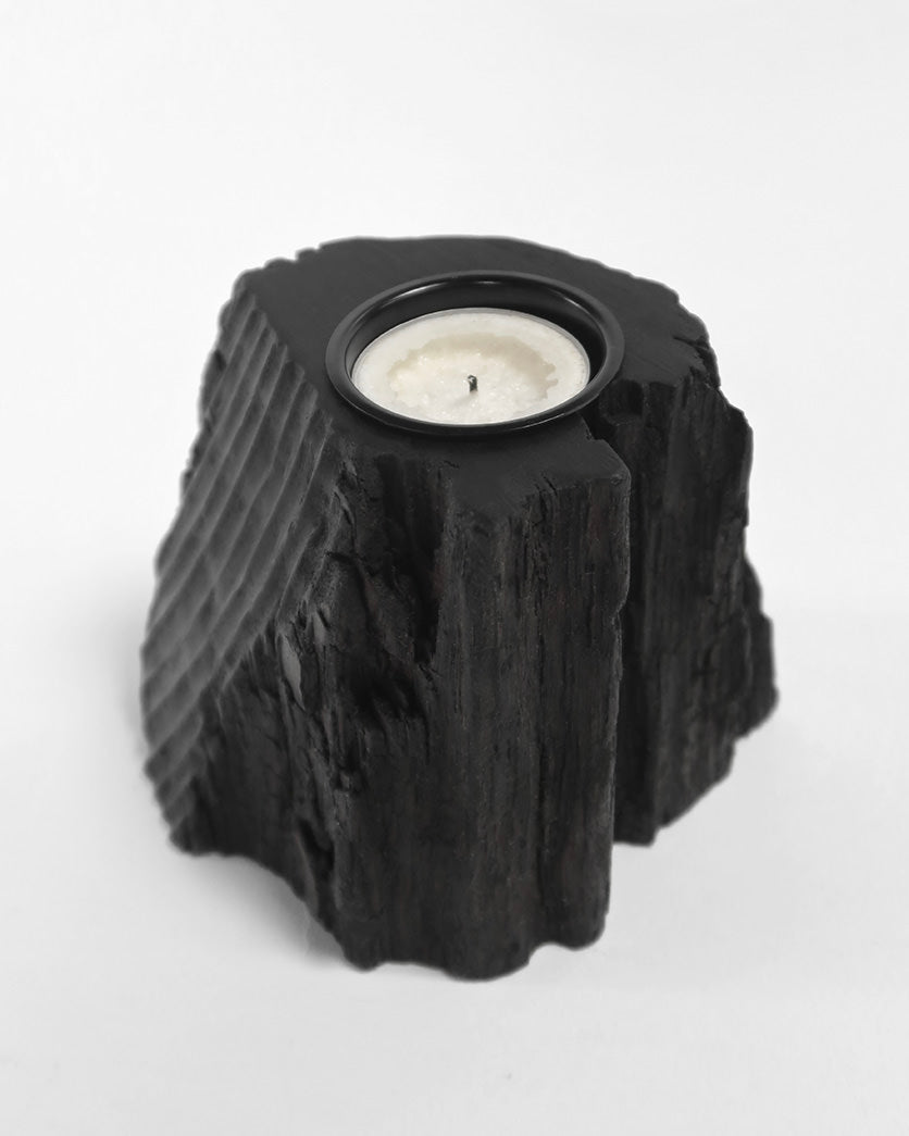 Høj fyrfadsstage i moseeg