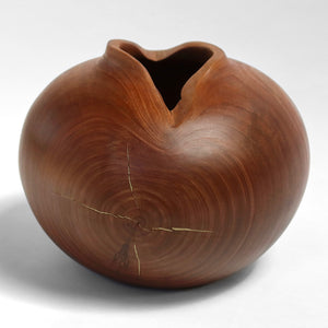 vase kirsebærtræ med messing