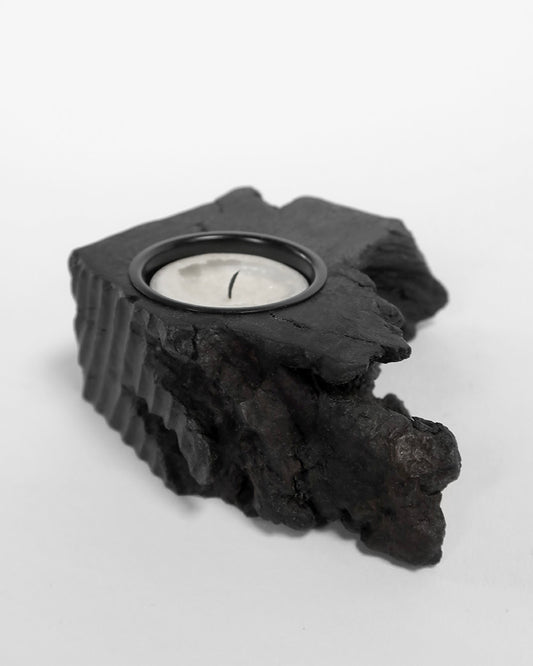 Fyrfadsstage med rå kant