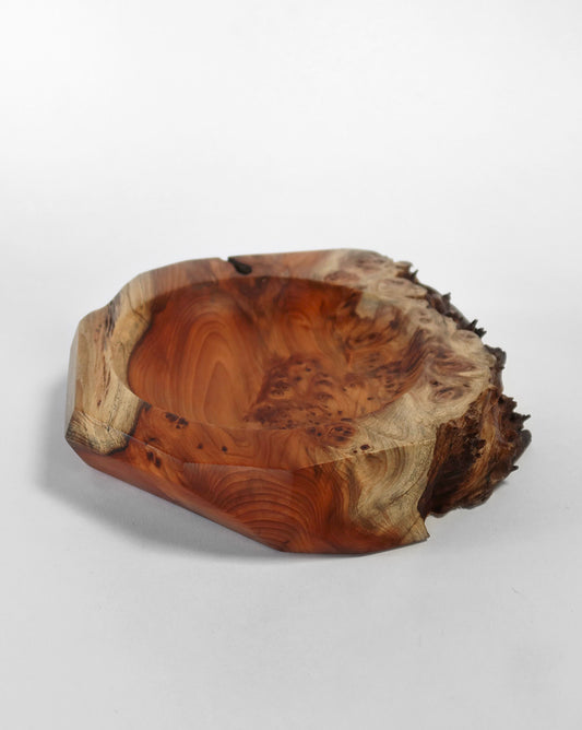 Fad i taks med rå kant